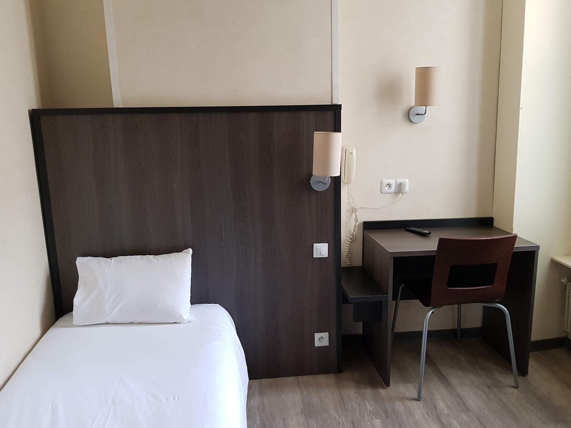 Hotel D'Anjou Levallois-Perret Eksteriør bilde