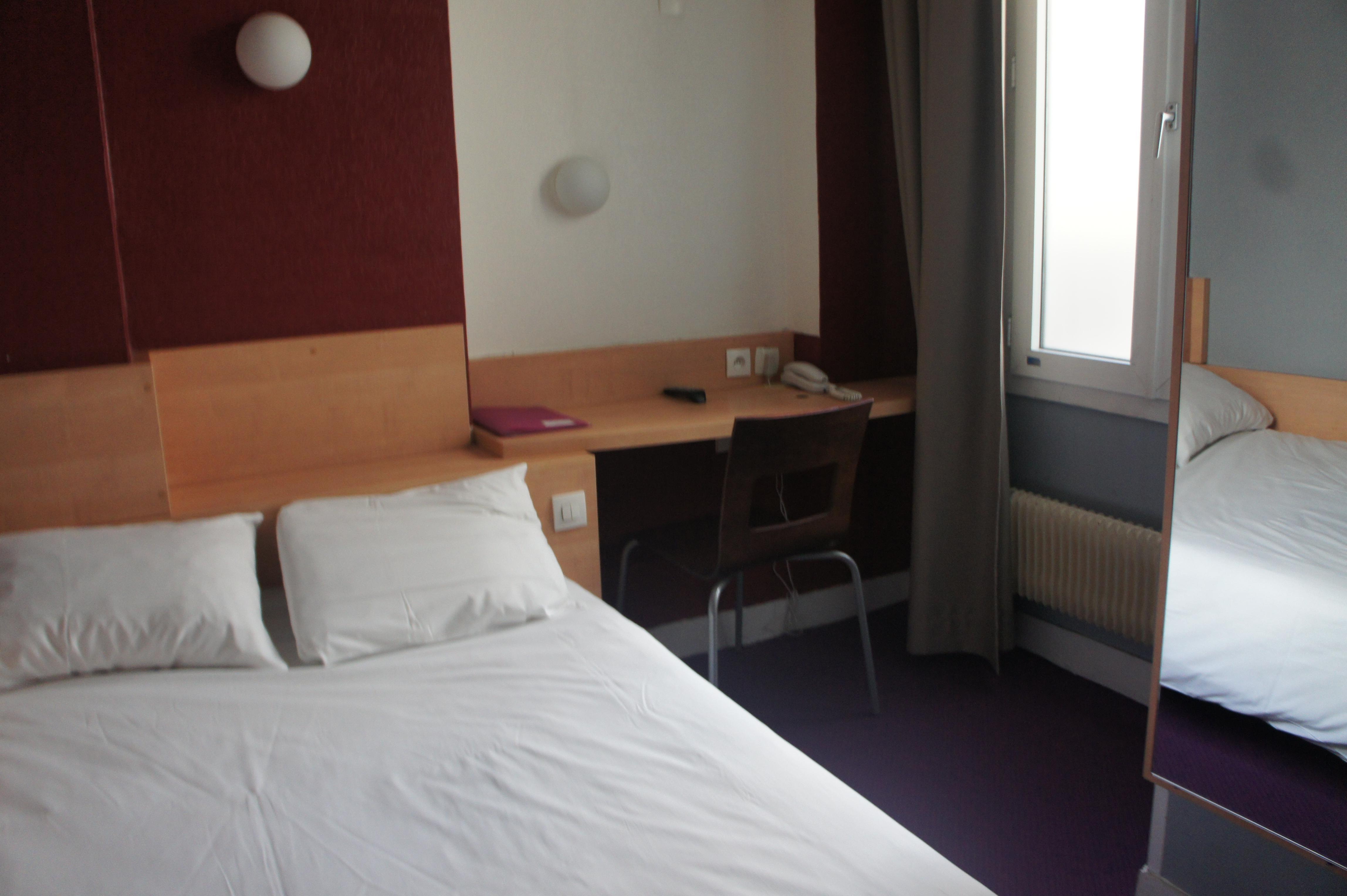 Hotel D'Anjou Levallois-Perret Eksteriør bilde