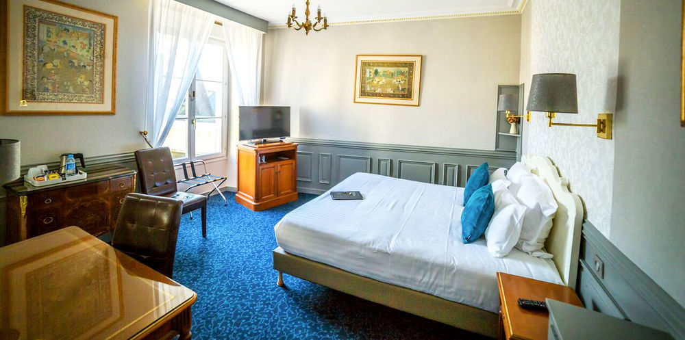 Hotel D'Anjou Levallois-Perret Eksteriør bilde